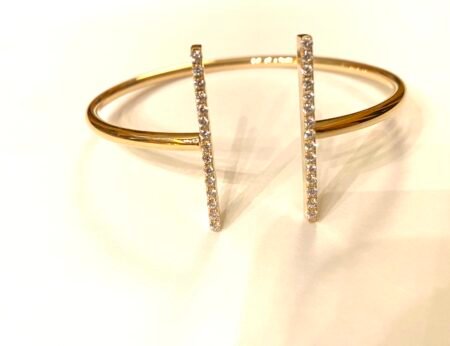 2 Line White Diamonds